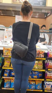 Cute milf at grocery store (face shots)