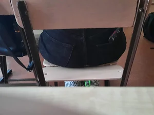huge ass in class