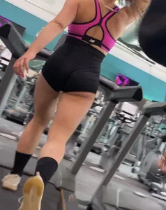 TEEN IN SHORTS WITH CHEEKS OUT! MY BEST GYM SHOTS TO THIS DAY