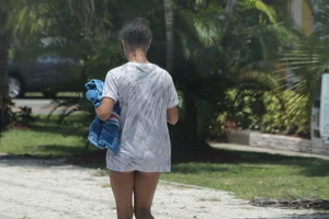 Florida beach and bikini girls