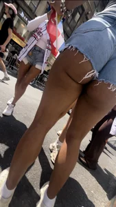 Girl With Fat Ass Hanging Out Jean Shorts🤤(OC)