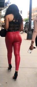 Perfect Ass in tight RED🍎 leather pants plus nice cleavage