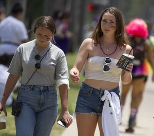 Hot candid summer girls collection