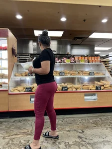 BANGER 10/10 GILF latina