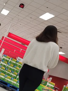 College girl in leggings at target