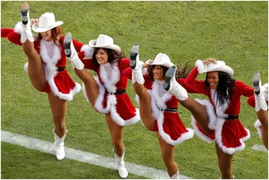Candid cheerleaders