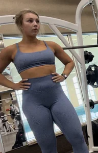 TIGHT TEEN Sculpted ASS in blue patterned leggings, perfect tease face