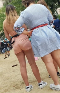 Sexy babe with vpl in shorts and showing some nice cleavage
