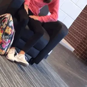 Skinny teen in leggings