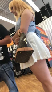 Spandex and short shorts on vacay