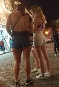 thick legs, peach in shorts