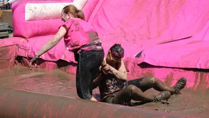 Bristol Pretty Muddy 5k race girls 2018