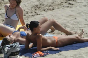 Sexy mature girls on Vilanova topless beach