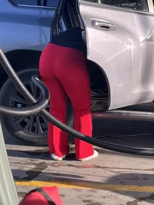 Car wash cutie!