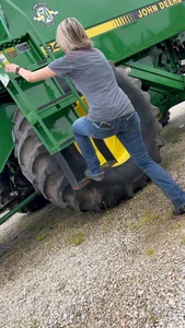 Sexy Farm Milf