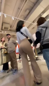 EXTRAORDINARY ASS (NOT OC)