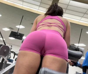 HOT PAWG PINK SHORTS HAMSTRING WORKOUT