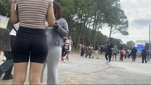 Sexy bubble butt in legging capri