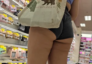 Booty eating shorts