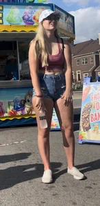 At the fair: 2 hot blondes