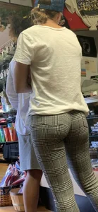 Tight pants teen