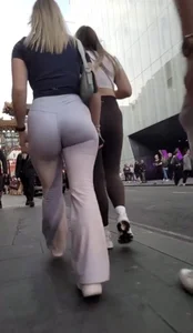 Pawg Blonde in Grey Leggings(Not OC)