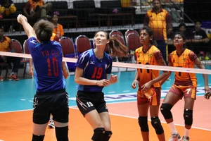 Thai candid volleyball girls