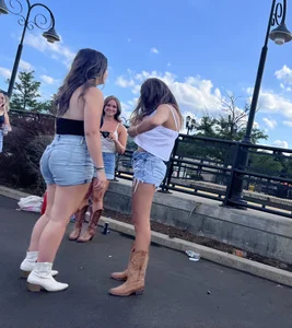 Sam hunt concert pt 1 (oc)