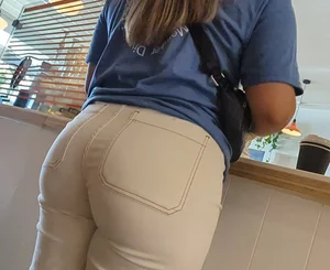 PAWG with big booty in white jeans