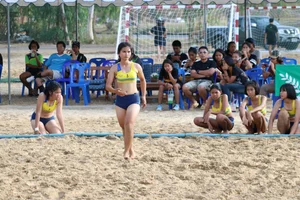 Thai candid volleyball girls