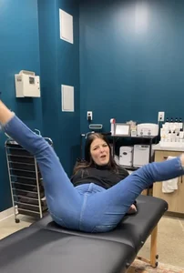 Non-candid milf in jeans