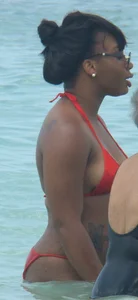 Bikini girls