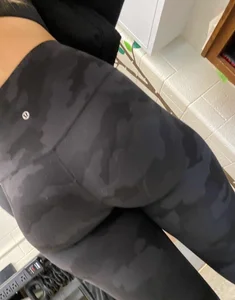Camo or pink? (Not oc)