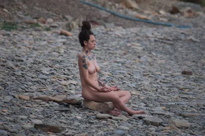 Publicly nude girls