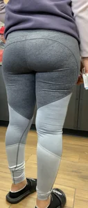 Thick Latina Milf In Yoga Pants