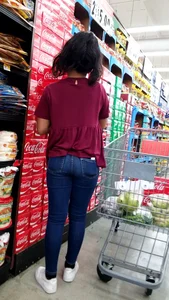 Latina tight jeans shopping