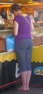 More hot candid street market milfs wearing tight jeans