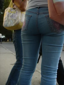 Cute Asian girl with a nice booty in tight jeans