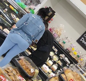 Phat ass ebony