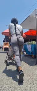 Stunning skinny butt with tight leggings showing VTL