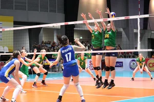 Thai candid volleyball girls