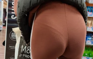 See thru leggings bend over with VPL