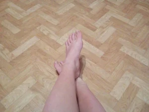 Selfies of gils' feet and legs