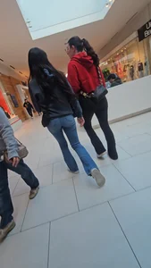 Cute booty in tight jeans