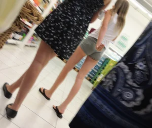 Slim Candid Teen in Shorts Supermarket Creepshot