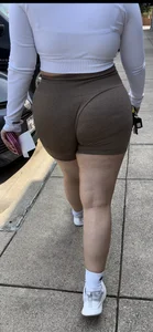 Big booty white girl