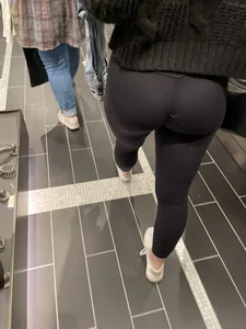 Blonde Pawg