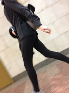 Hot Legs in Tight Jeans Subway Candid