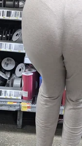 Little booty in sweats