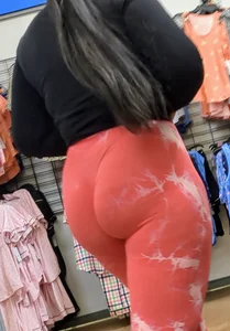 Latina Slut In Spandex!